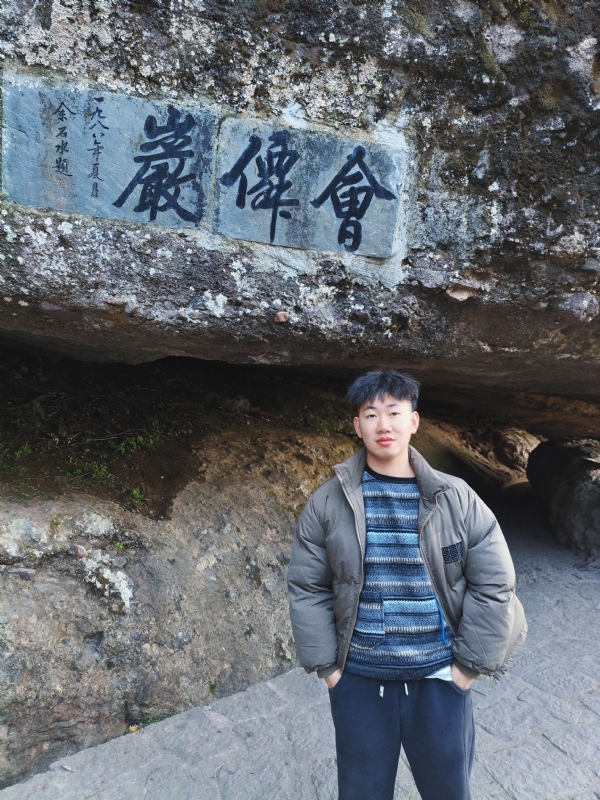 帅邓拖网速的第二张照片--丽水残疾人相亲网